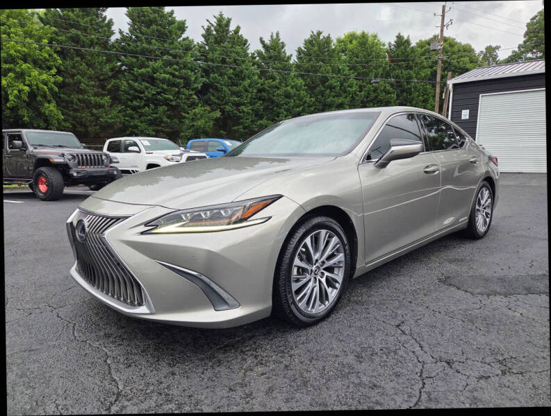 2020 Lexus ES 300h