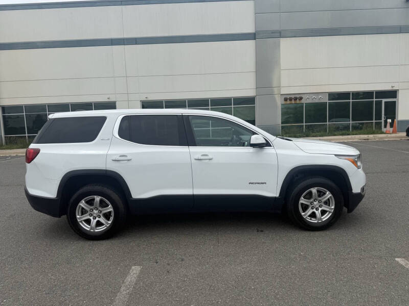 2017 GMC Acadia SLE-1