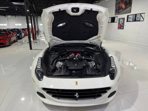 2015 Ferrari California T
