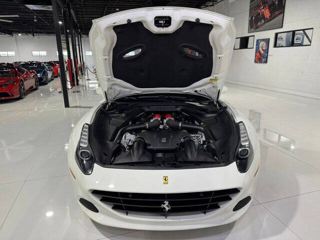 2015 Ferrari California T
