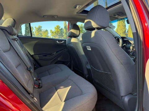 2020 Hyundai Ioniq Hybrid SEL