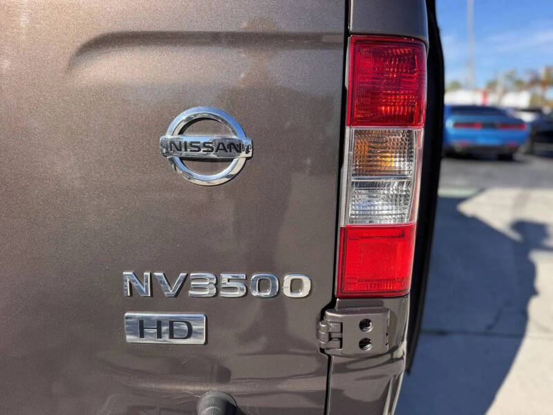 2012 Nissan NV
