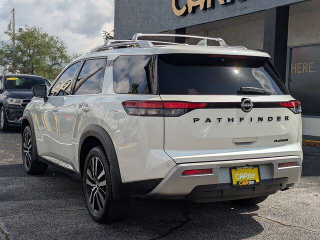 2023 Nissan Pathfinder Platinum