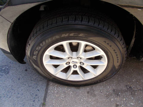 2013 Ford Edge SE
