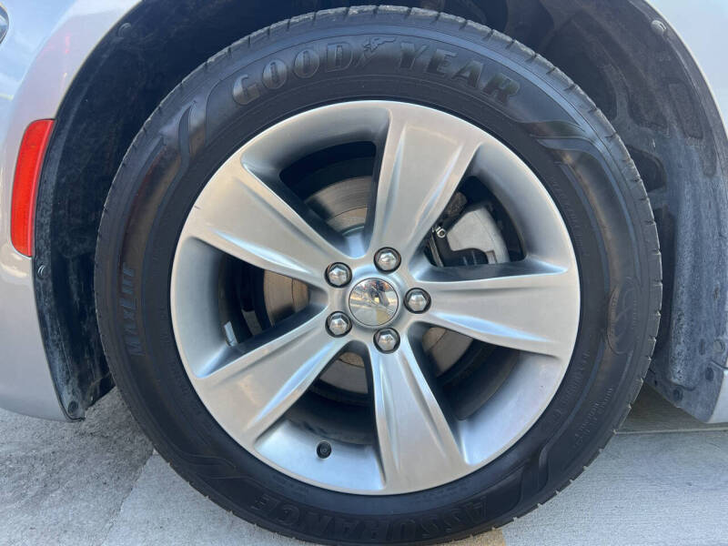 2018 Dodge Charger SXT Plus
