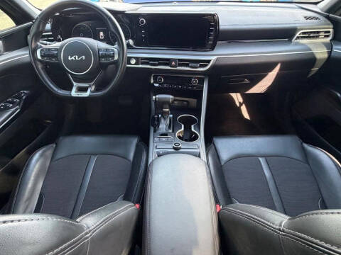 2023 Kia K5
