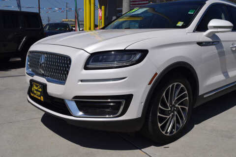 2019 Lincoln Nautilus Reserve
