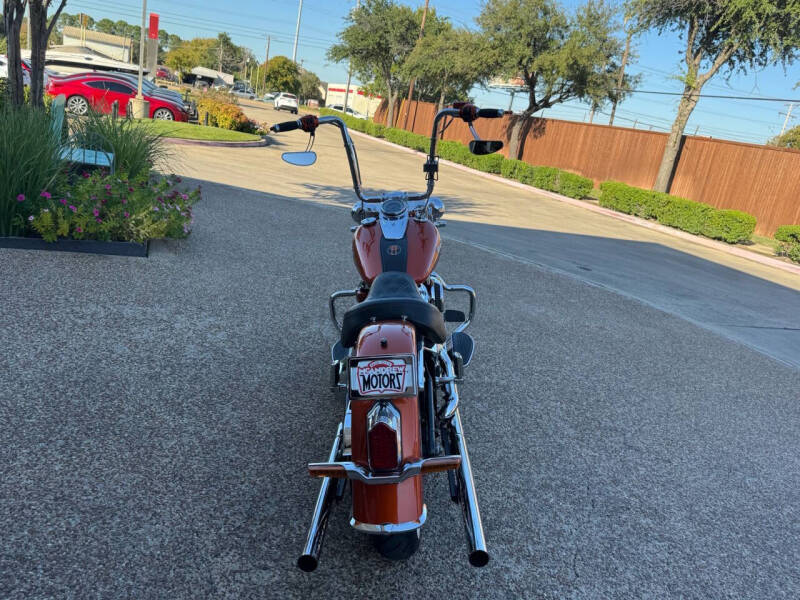 2020 Harley-Davidson Deluxe