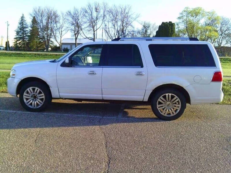 2012 Lincoln Navigator L