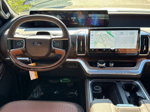 2025 Ford Expedition MAX King Ranch