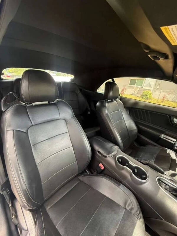 2019 Ford Mustang