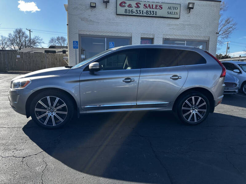 2016 Volvo XC60 T5 Drive-E Premier