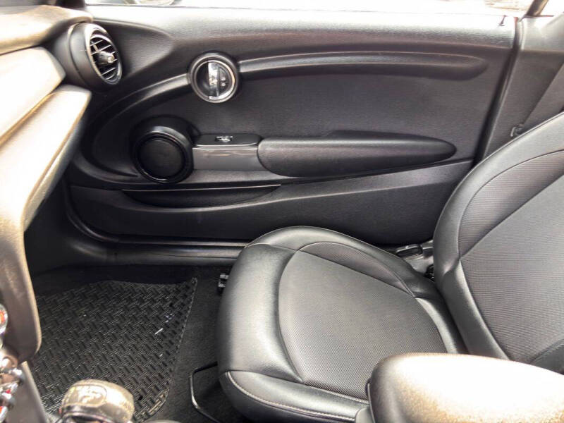 2019 MINI Convertible Cooper