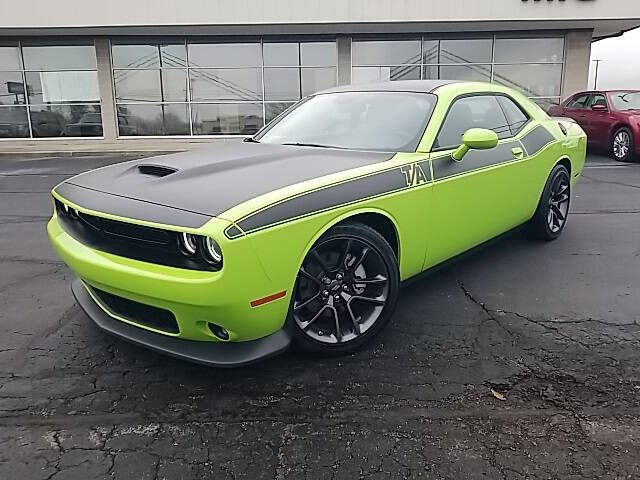 Used 2023 Dodge Challenger R/T with VIN 2C3CDZBT1PH614207 for sale in Bellefontaine, OH