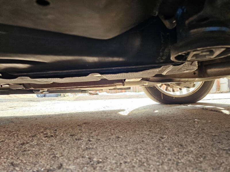 2005 Ford Thunderbird Deluxe