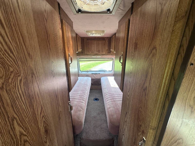 1991 Dodge Ram Van B350