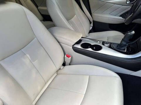 2021 Infiniti Q50 Luxe