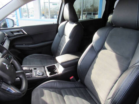 2022 Mitsubishi Outlander SE Launch Edition