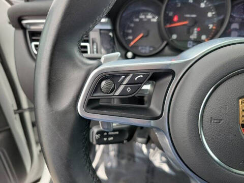 2021 Porsche Macan