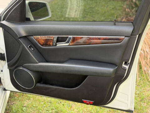 2010 Mercedes-Benz C-Class C 300 Sport