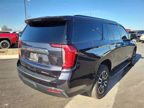 2023 GMC Yukon XL AT4