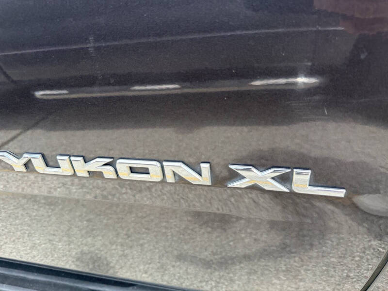 2016 GMC Yukon XL SLT