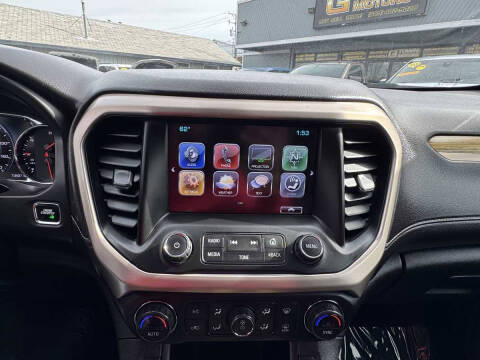 2018 GMC Acadia Denali