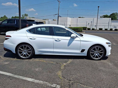 2023 Genesis G70