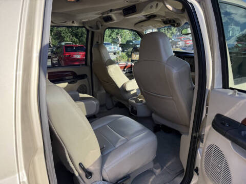 2005 Ford Excursion Limited