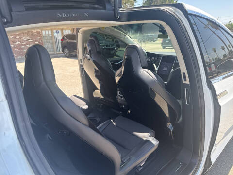 2016 Tesla Model X 75D