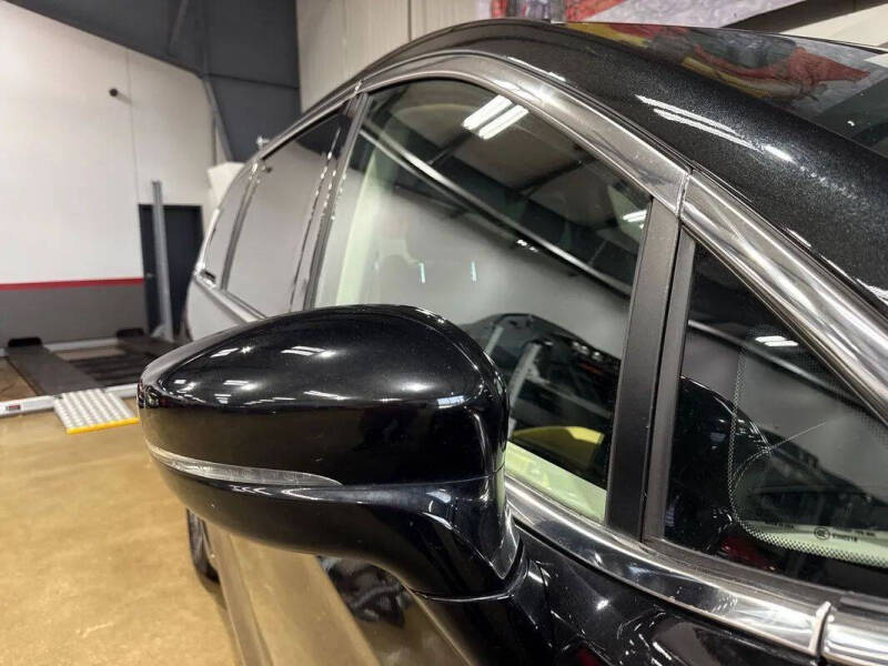 2024 Chrysler Pacifica Plug-In Hybrid Select