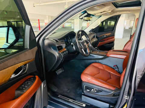 2017 Cadillac Escalade ESV Premium Luxury