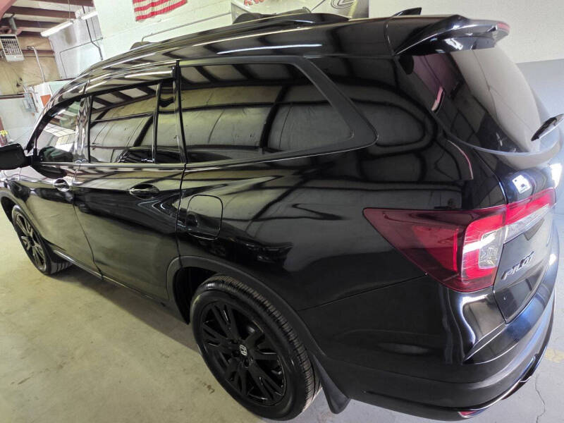 2021 Honda Pilot Black Edition