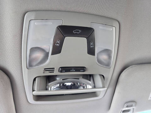 2017 Toyota Sienna SE 8-Passenger