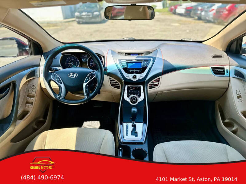 2012 Hyundai Elantra