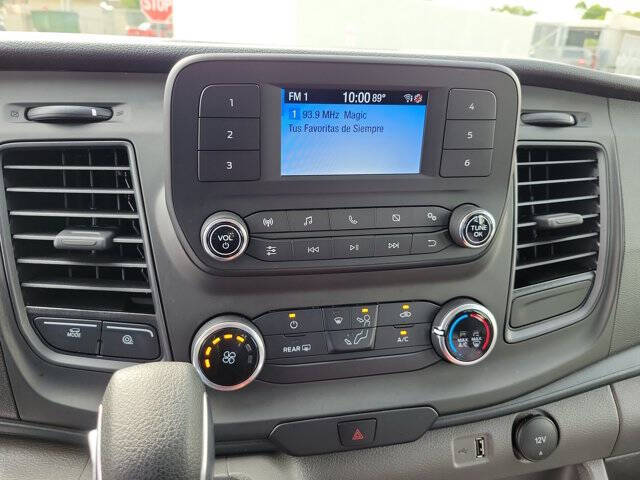 2025 Ford Transit