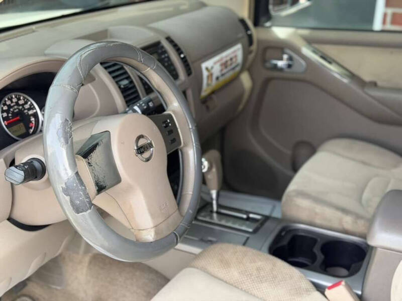 2011 Nissan Pathfinder S
