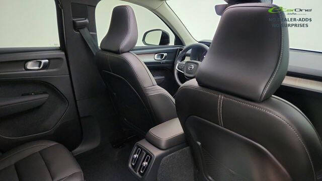 2026 Volvo XC40 B5 Plus