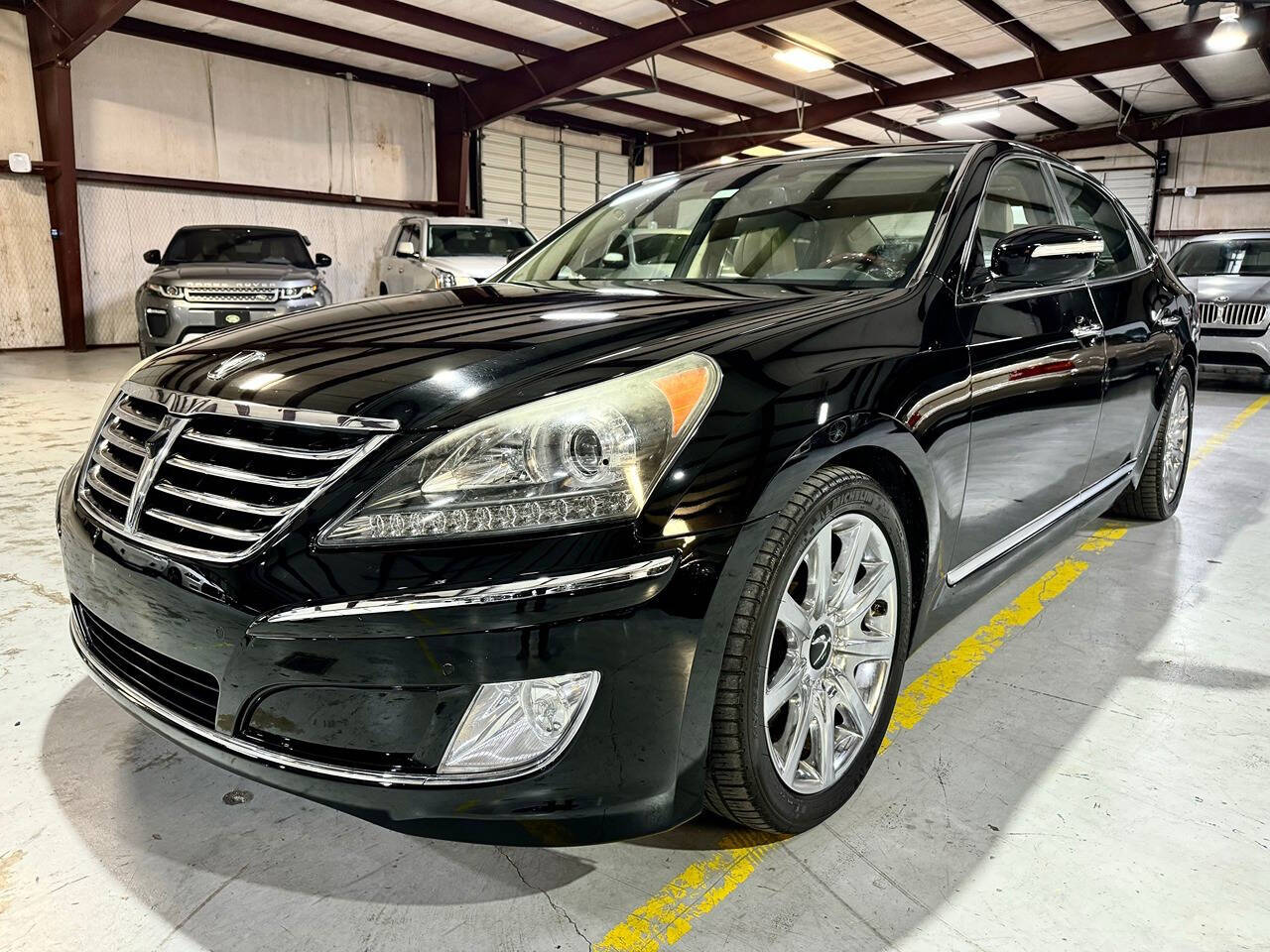 2011 Hyundai Equus for sale at Carnival Car Company in Victoria, TX