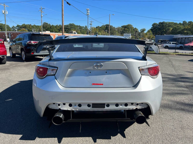 2013 Scion FR-S 10 Series photo 7