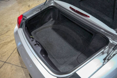 2004 Ford Thunderbird Deluxe