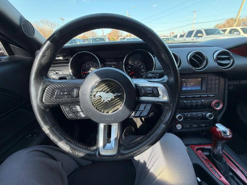 2015 Ford Mustang V6