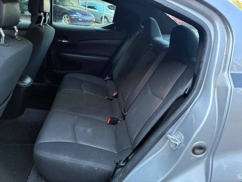 2013 Dodge Avenger SE