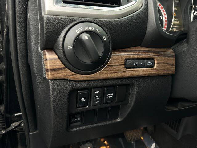 2018 Nissan Titan XD SL