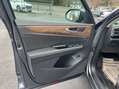 2024 Volkswagen Atlas SE