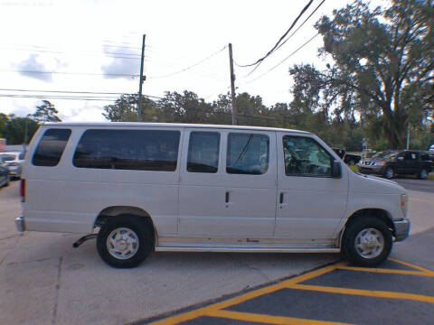 2012 Ford E-Series E-350 SD XLT