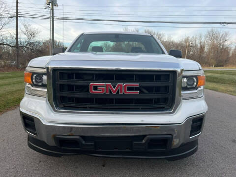 2015 GMC Sierra 1500 for sale at COLUMBUS AUTOMOTIVE in Reynoldsburg OH