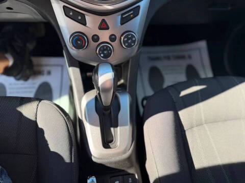 2019 Chevrolet Sonic LT Auto