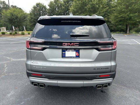 2025 GMC Acadia Elevation