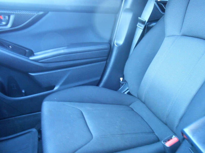 2019 Subaru Impreza 2.0i